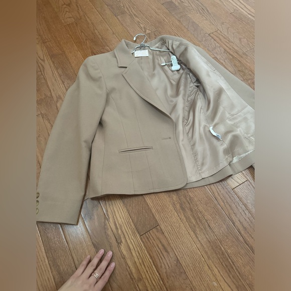 VTG Pendleton 1970s Set Tan Wool Long Sleeve Button Breasted Blazer + Skirt 8 - Picture 9 of 16